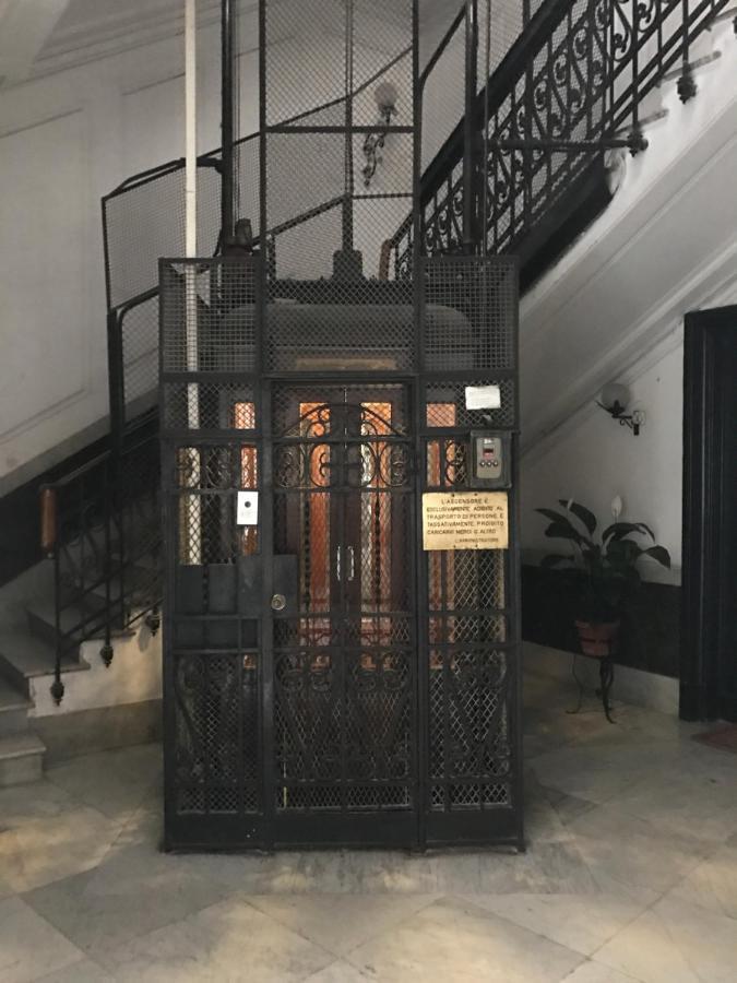 Alma De Partenope - Relais De Charme By The Sea เนเปิลส์ ภายนอก รูปภาพ