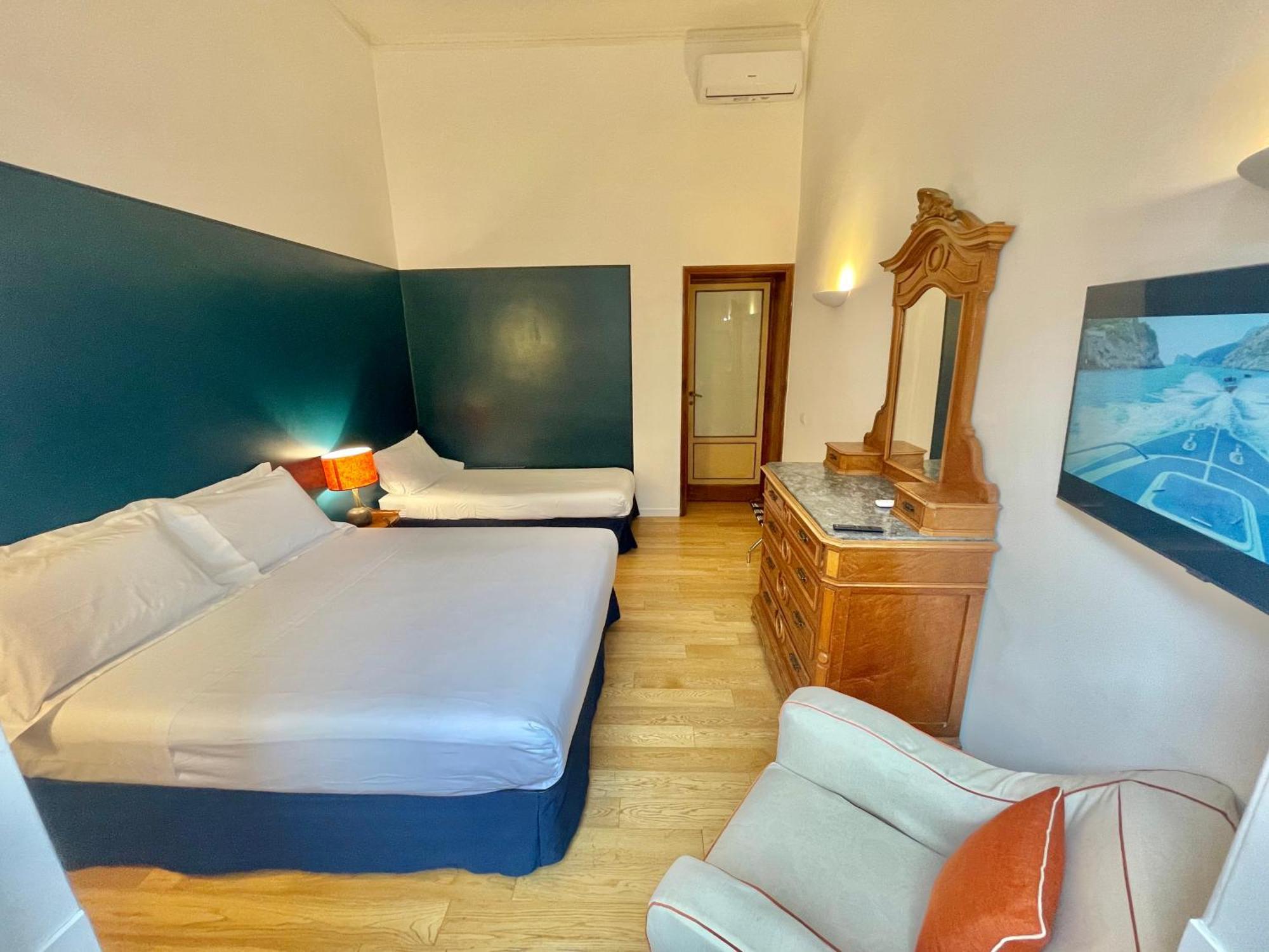 Alma De Partenope - Relais De Charme By The Sea เนเปิลส์ ภายนอก รูปภาพ
